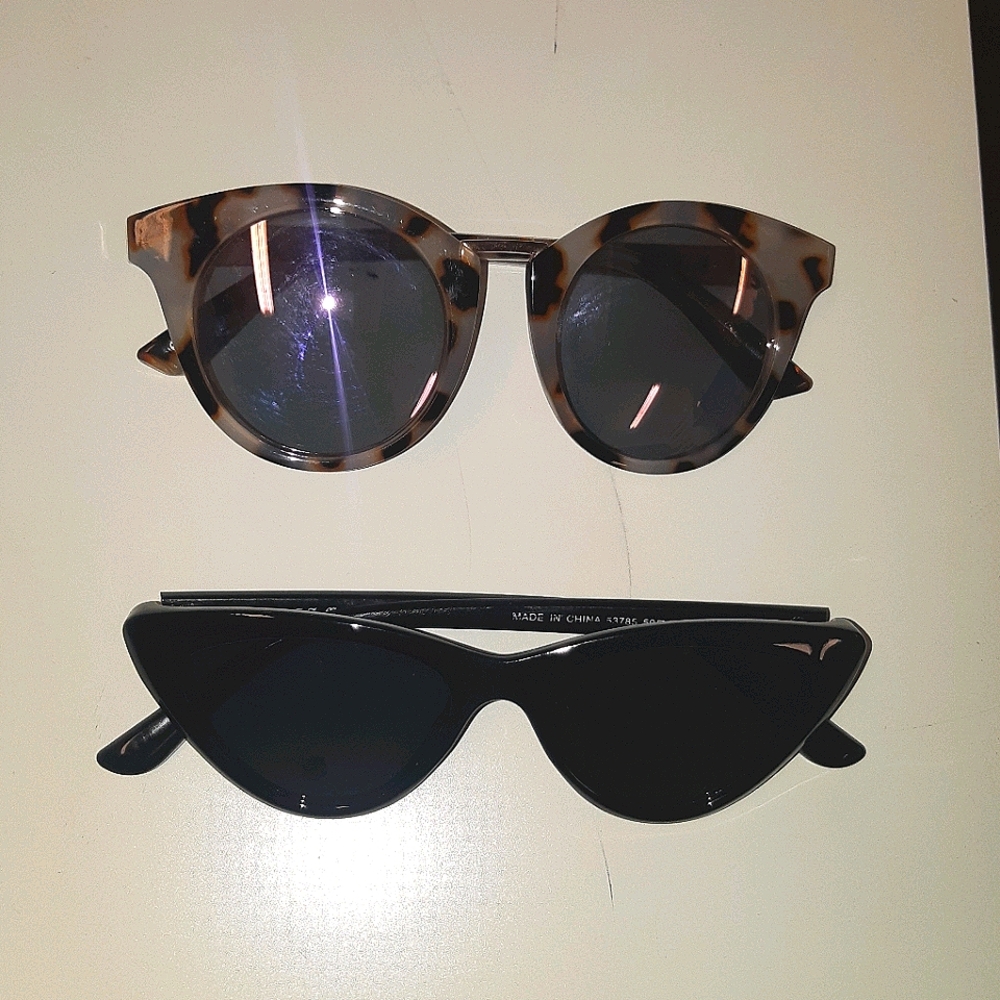 Set of 2 sunglasses, cateye and round